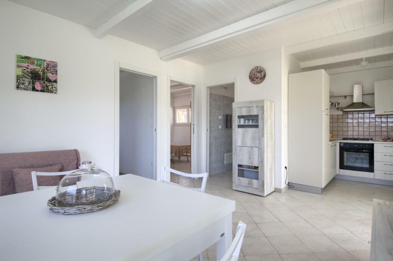 Tenuta De Masi Corsano  Buitenkant foto